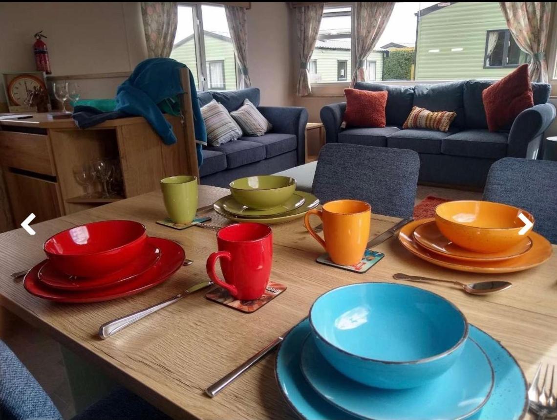 Appleblossom Lodge, Lido Leisure Park, Knaresborough Buitenkant foto