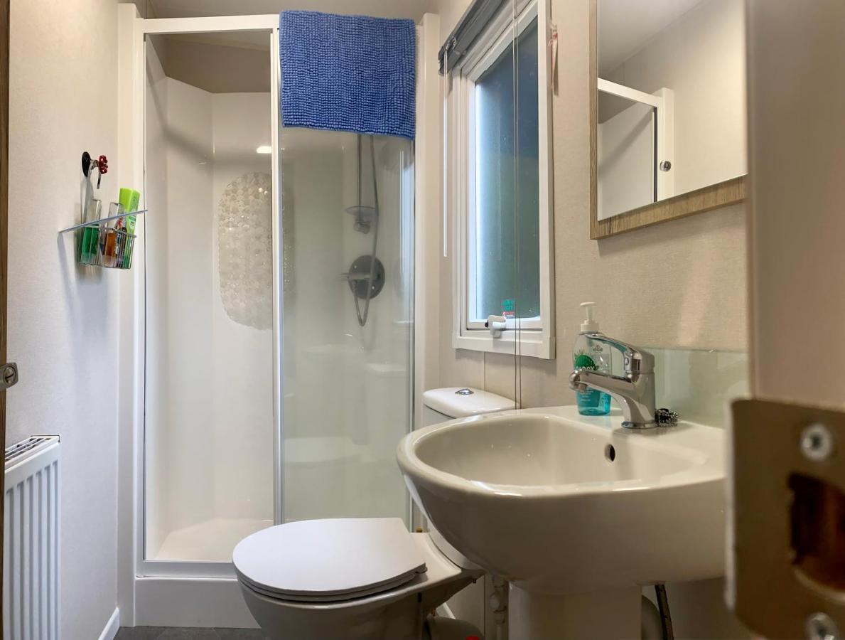 Appleblossom Lodge, Lido Leisure Park, Knaresborough Buitenkant foto