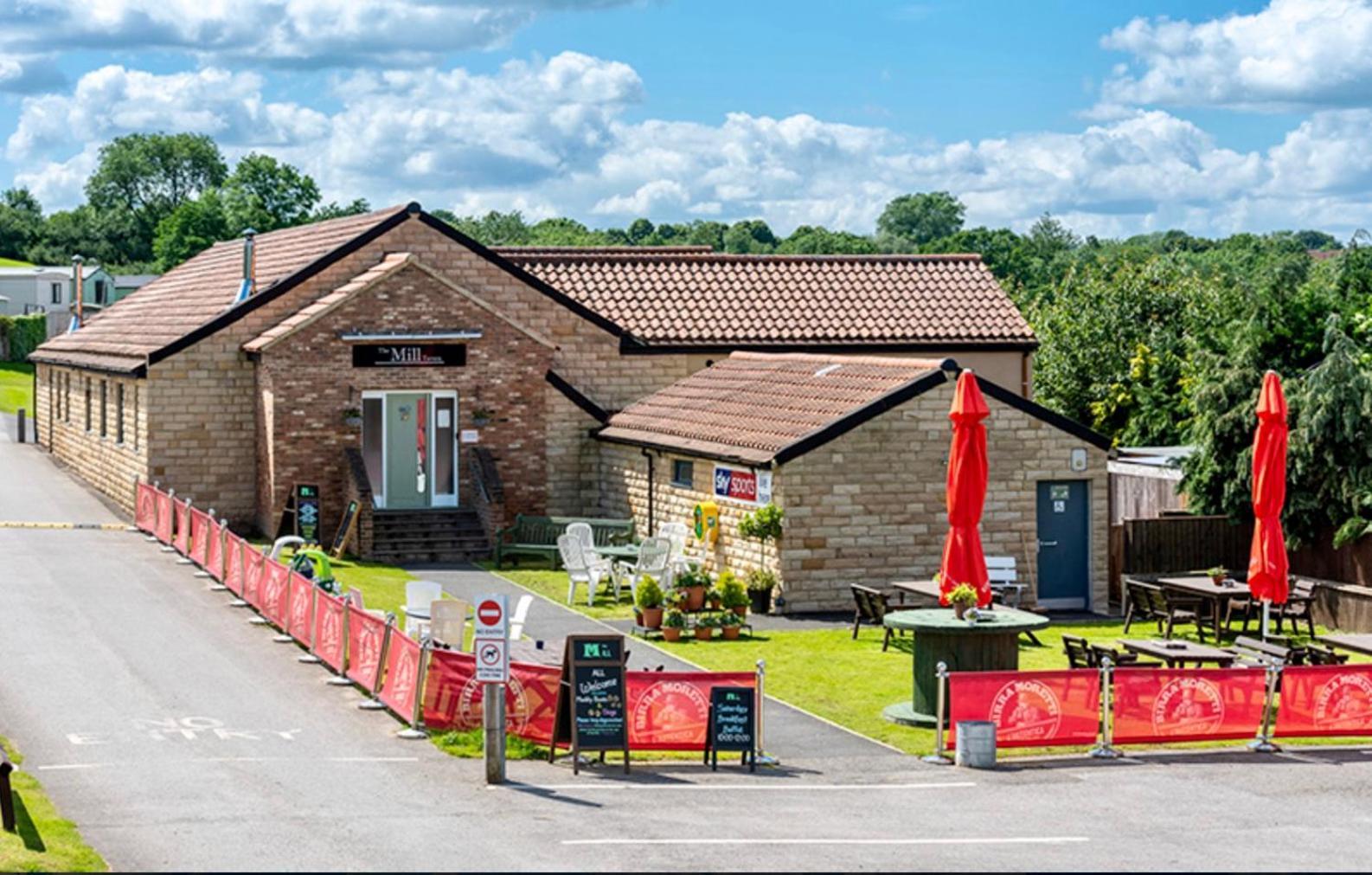 Appleblossom Lodge, Lido Leisure Park, Knaresborough Buitenkant foto
